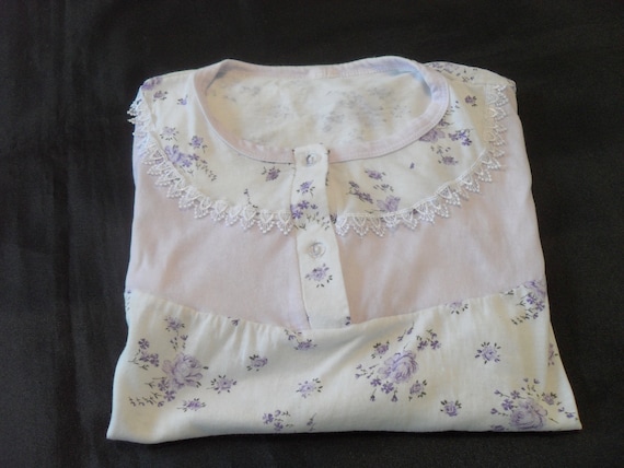 French Vintage lilac nightdress size 14-16 (17482… - image 1