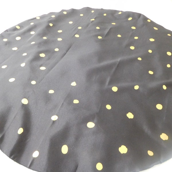 Unused black and gold small tablecloth 100 cm diameter made with polyester cotton (18284) HW