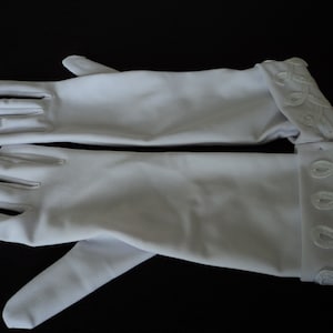 French vintage ladies long white gloves one size  (12016) B