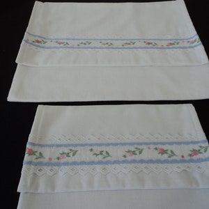 Set of two handmade French vintage cotton lined lingerie / nightdress cases/ gift bag (09048-09049) G70
