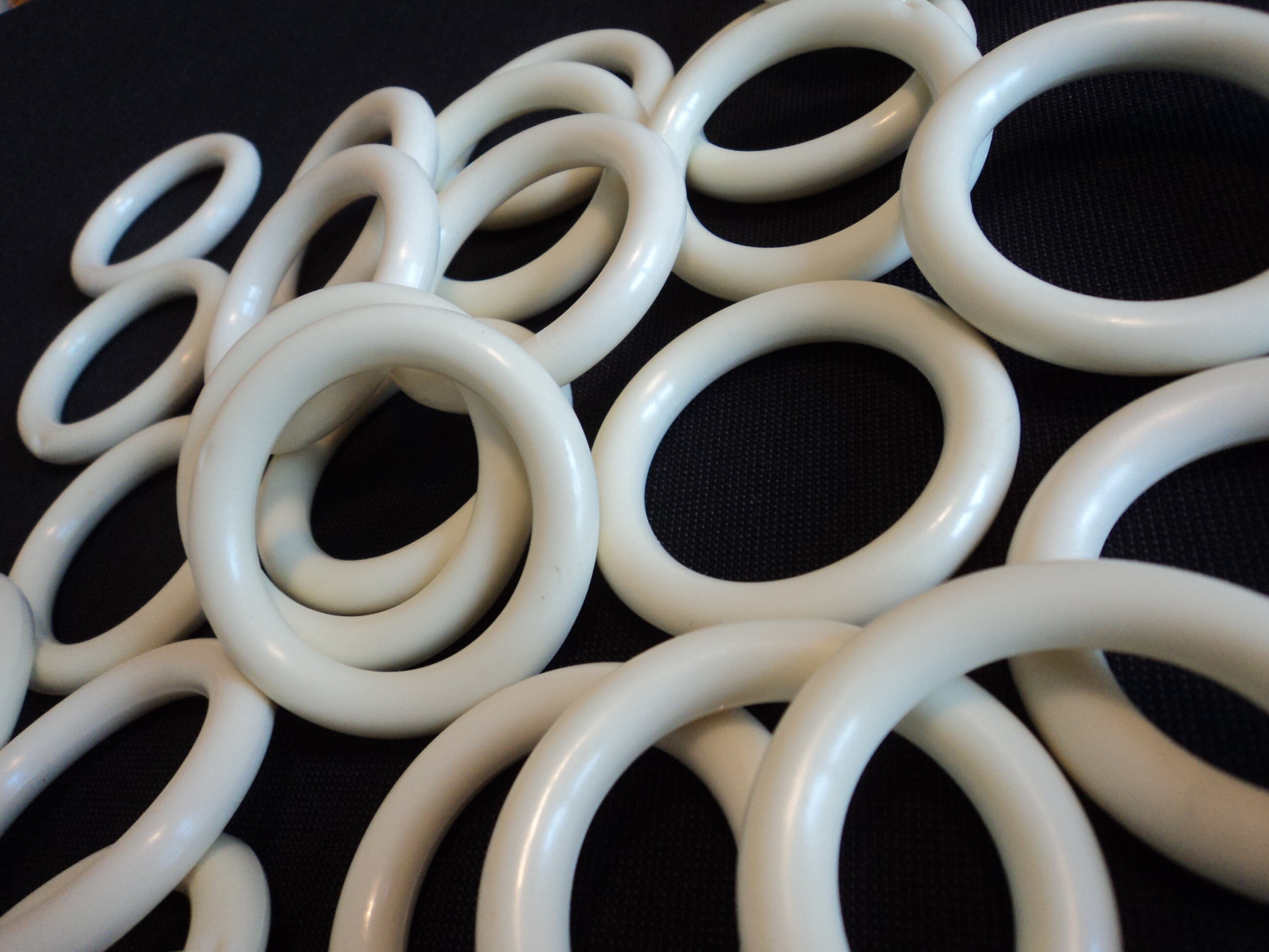 28 French Vintage Cream Plastic Curtain Pole Rings for a 28 Mm Etsy UK