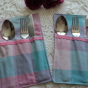 Set of two handmade cotton with vintage lace flatware/ silverware/ cutlery holder (09972) G70 vp