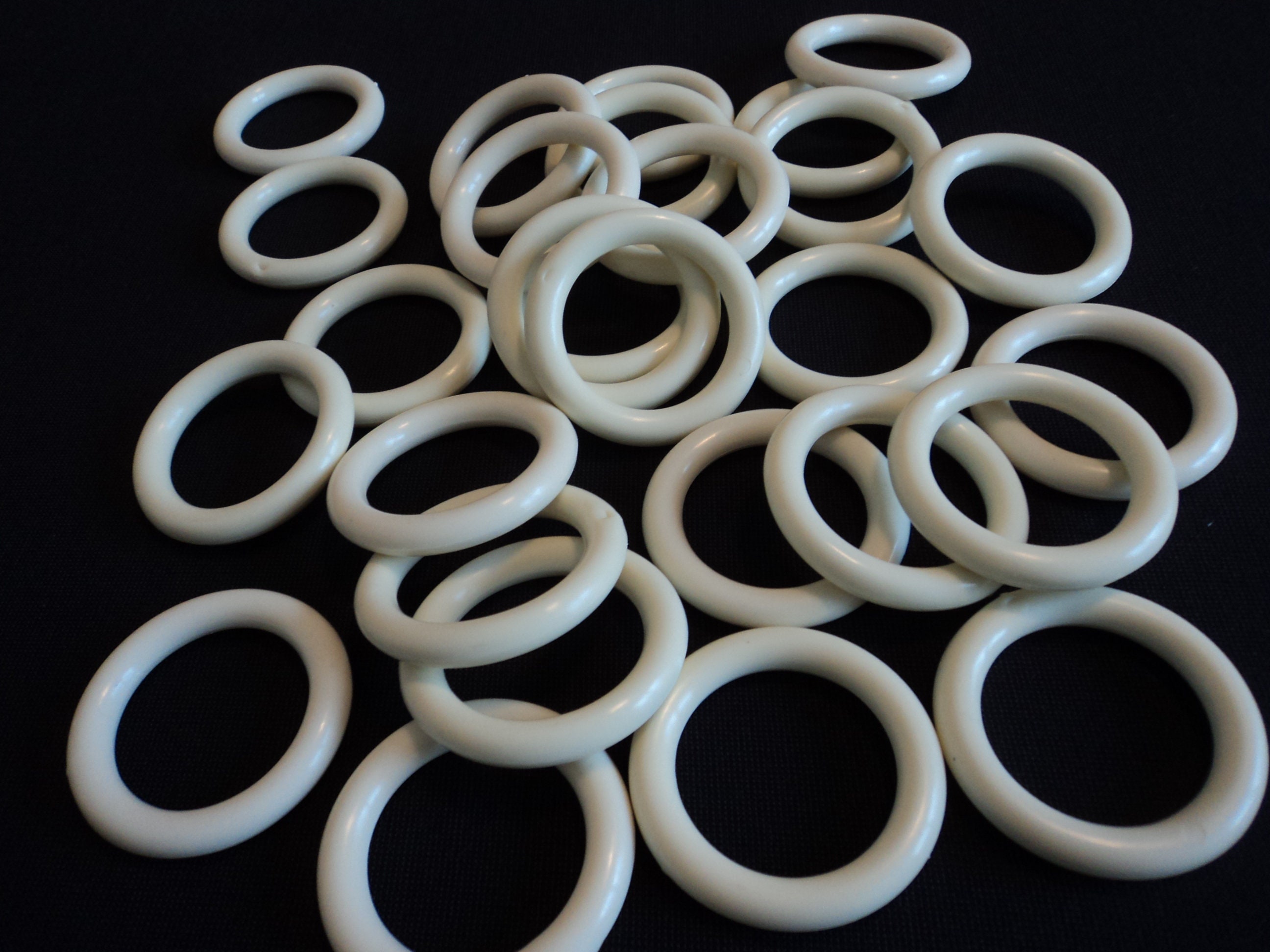 28 French vintage cream plastic curtain pole rings for a 28mm Etsy