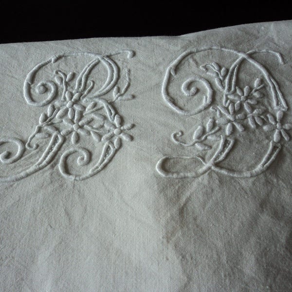 SPECIAL ORDER - Stunning French vintage white metis linen embroidered sheet (04257)