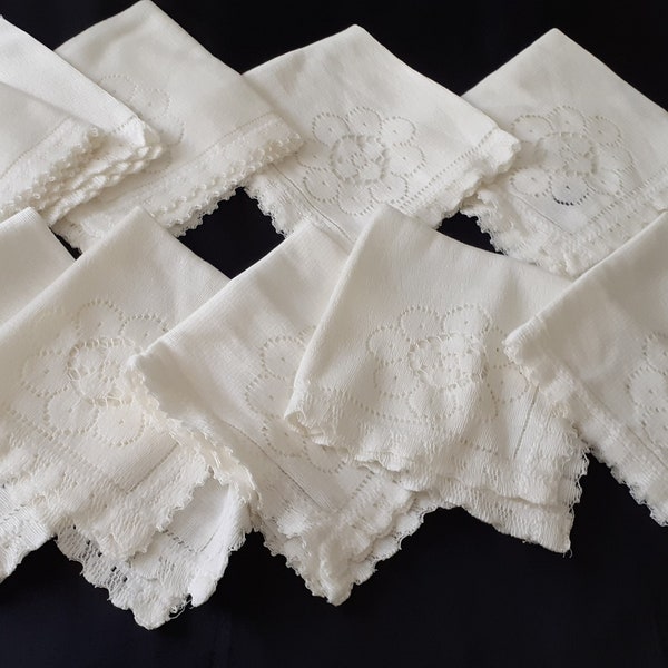 Set of ten French vintage white lace napkins  (19378) G30