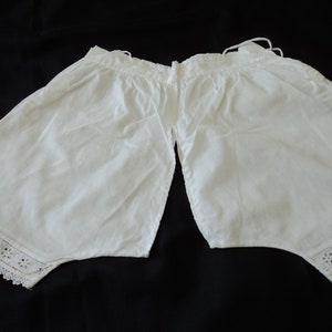 French Vintage handmade white cotton knickers / culottes  (13610) UB2