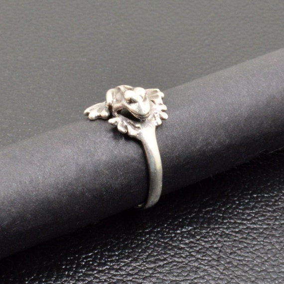 Adorable Sterling Silver 925 Frog Ring – Vintage … - image 1