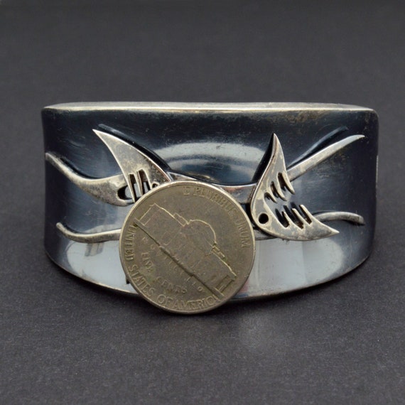 Ledesma Signed Fish Bracelet - Round Hinged Sterl… - image 8