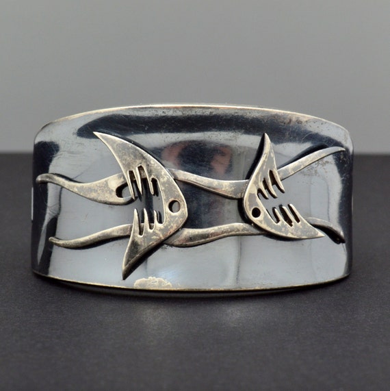 Ledesma Signed Fish Bracelet - Round Hinged Sterl… - image 2