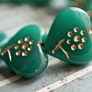 FREE SHIPPING Flower Heart, Heart Beads, Czech Beads, Beads, 185-2sa