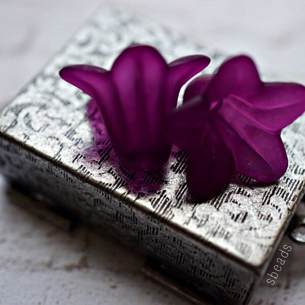 FREE SHIPPING Twilight Purple, Bell Flowers, Flower Beads, Bell Flowers