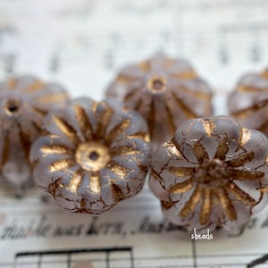 FREE SHIPPING Bell Flowers, Flower Beads, Czech Beads, Beads, 20-4sa