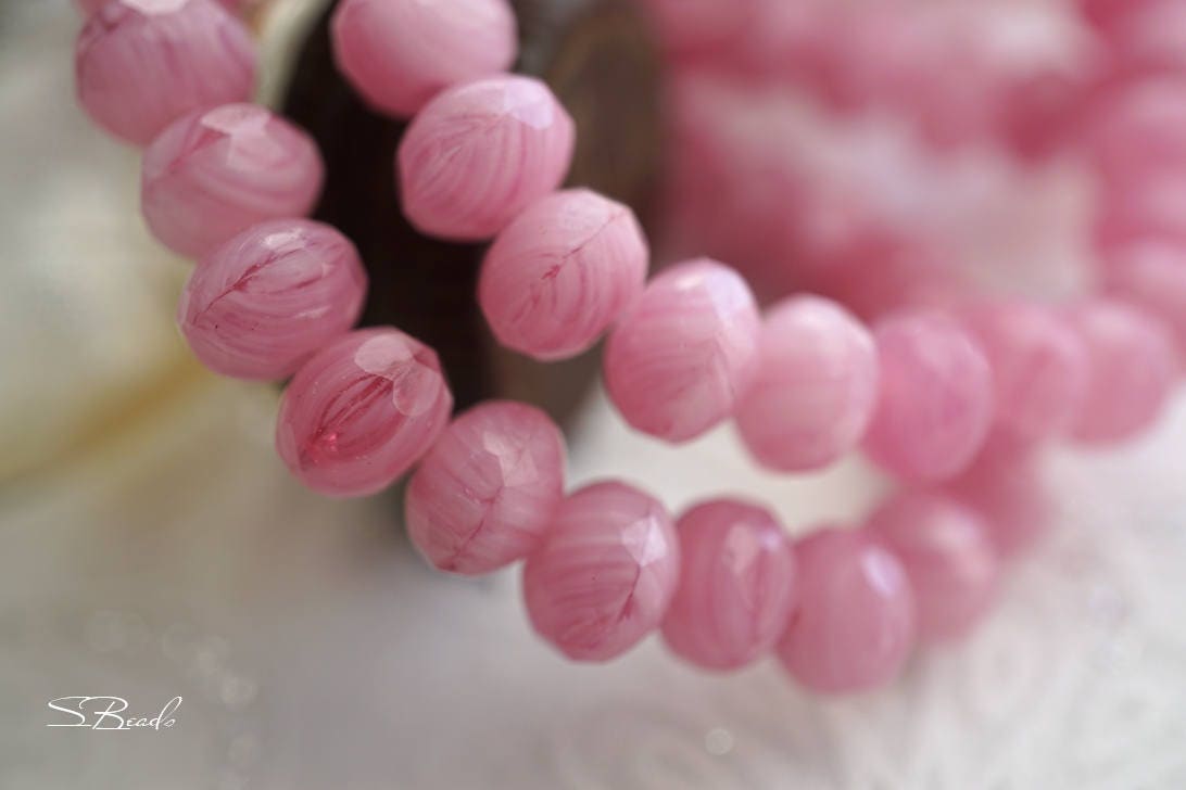 Outlet 10 Grams Mini Tulip Beads, 16 X 11 Mm, Pink 28103