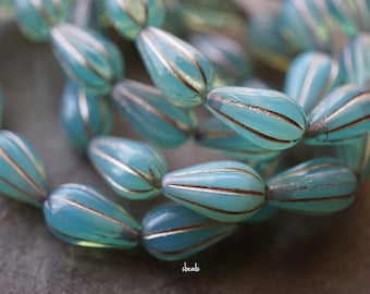 KOSTENLOSER VERSAND Blauer Opal Tropfen, Tropfenperlen, Tschechische Perlen, Schliffperlen