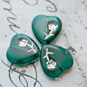 NEW Holiday Green, Heart Beads, Czech Beads, Beads, 29-1sa