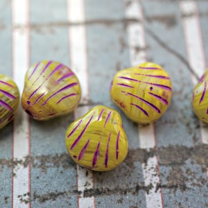 NEW. Yellow SeaShells, Czech Beads, Beads, 11-3sl