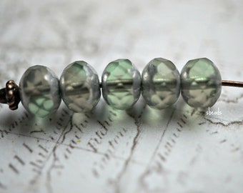 NEW.. Winter Green, Rondelles, Czech Beads, 95-1sb