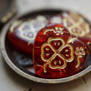 FREE SHIPPING Sacred Heart Beads Czech Beads 46-4sa