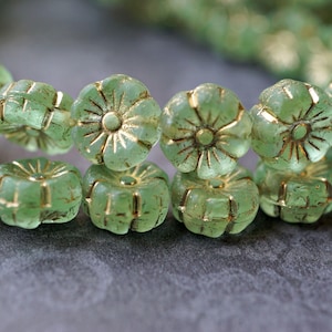 FREE SHIPPING Green Blooms, Flower Beads, Czech Beads, Beads 185-3sa