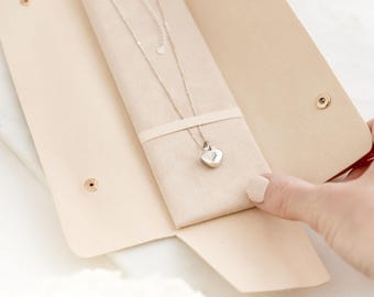 Colar Coração de Prata com Cinzas – Joia Memorial – Presente de Condolências Personalizado