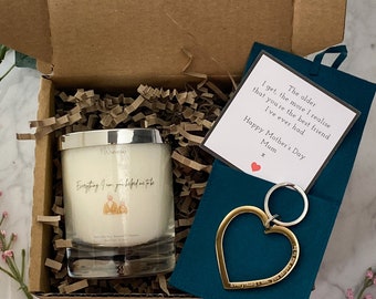 Everything I am, you helped me to be' Candle & Keyring Gift Set