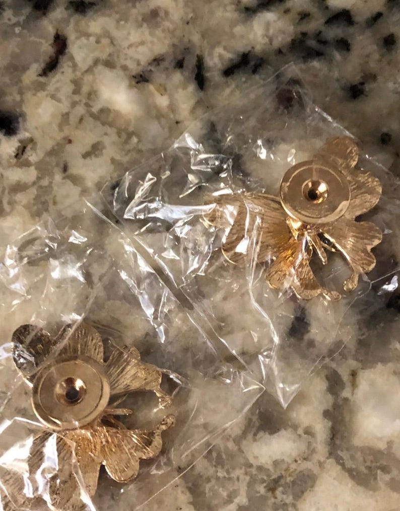 BUTTERFLY lådknoppar, skåpknoppar. Rosa emalj med gulddetaljer. Set om 2. bild 3