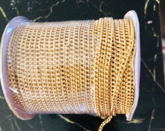 Chain. 10 yards on a roll. non tarnish gold tone 1.55 mm FREE SHIPPING from Canada