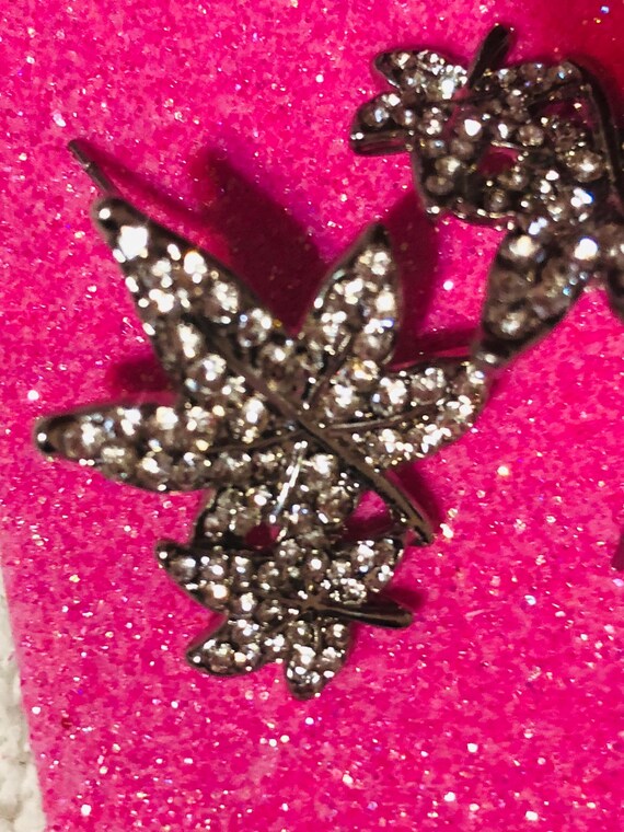 Vintage Rhinestone Maple Leaf Stud Earrings - image 3