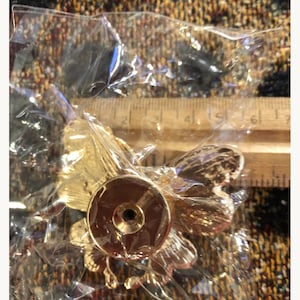 BUTTERFLY lådknoppar, skåpknoppar. Rosa emalj med gulddetaljer. Set om 2. bild 4