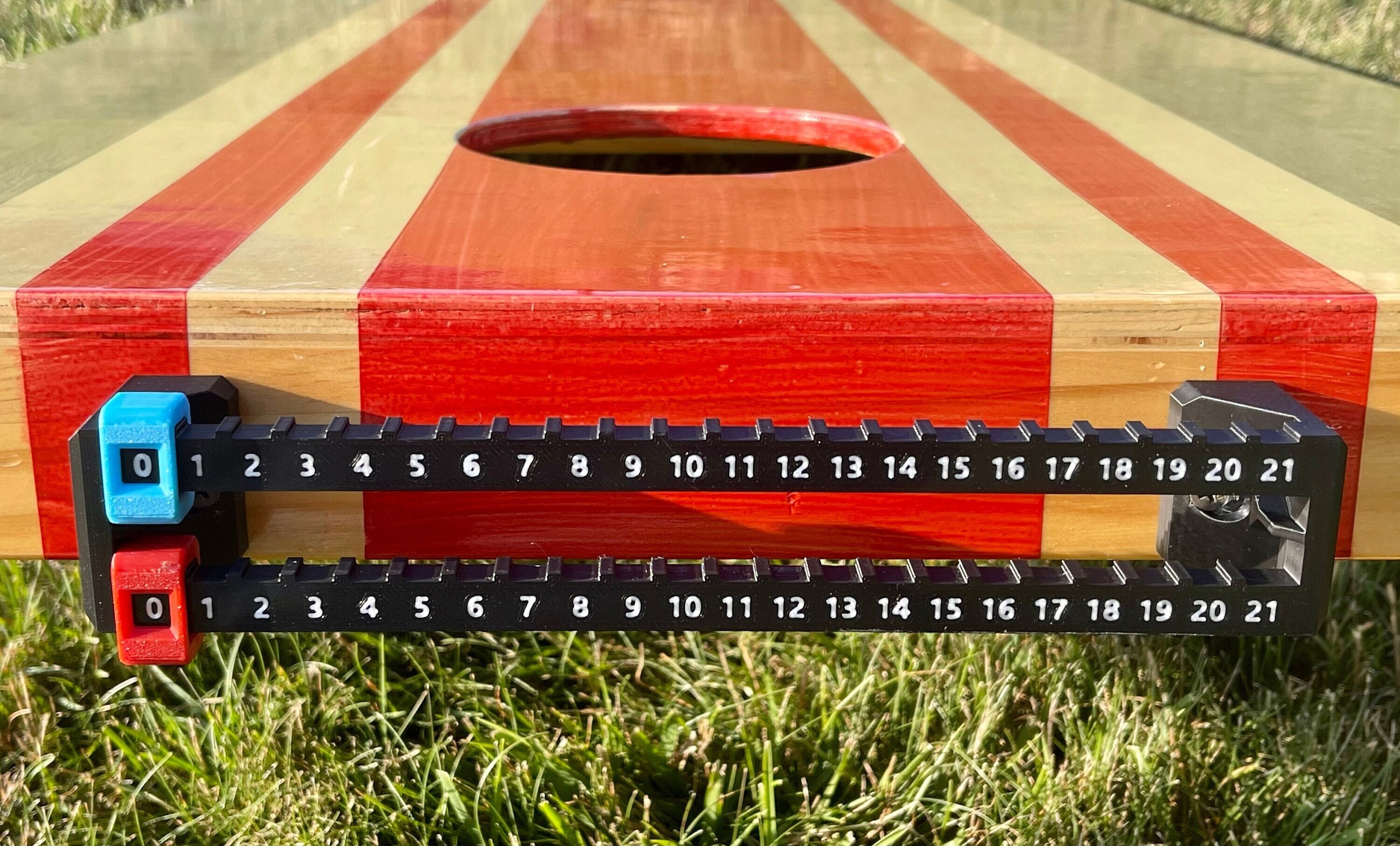 New St. Louis Cardinals cornhole set. With 3D printed cup holders,  scoreboard, and lights. : r/Cornhole