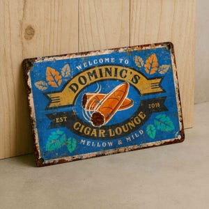 Custom Cigar Lounge Metallschild - personalisierte Vintage Wanddekoration für Bar, Höhle oder Raucherzimmer