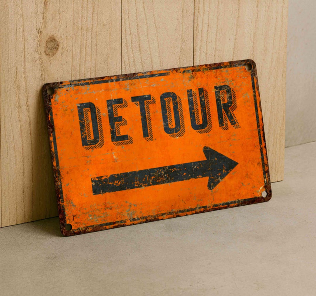 Detour Rustic Metal Road Sign – Vintage Street Plaque for Garage