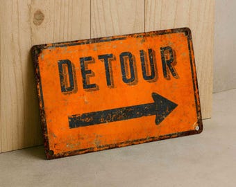 Vintage 'Detour' Metal Tin Sign – 8x11 Inch Garage Decor, Road Construction Theme