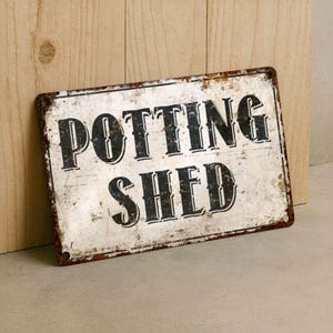 Vintage Potting Shed Metal Sign – Rustic Garden Wall Decor for Greenhouse, Patio or Backyard
