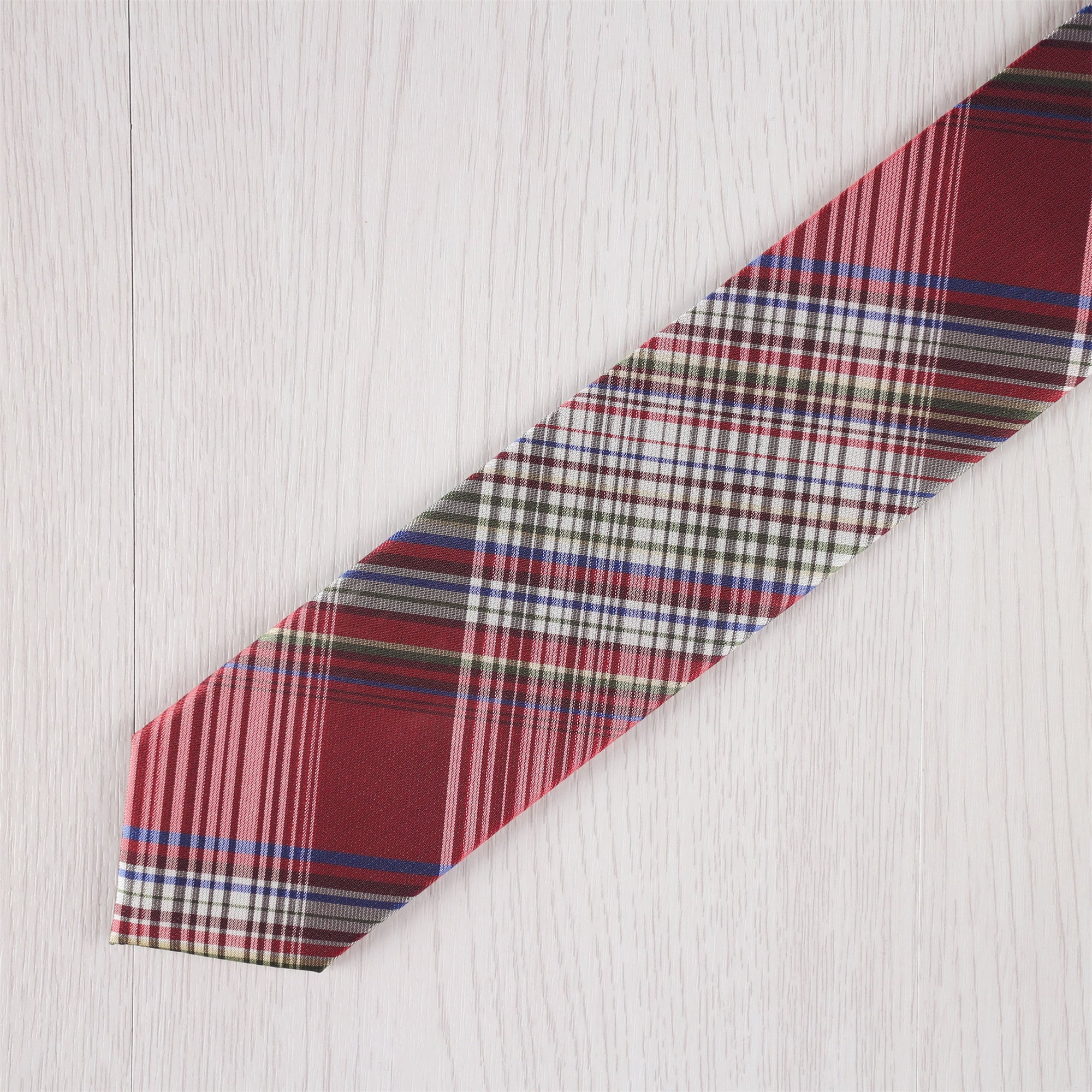 Curated visual reference: How To Tie A Glen Plaid Tie Reference: Glen Plaid Tie Check Tie Royal Blue Tie Red Ties