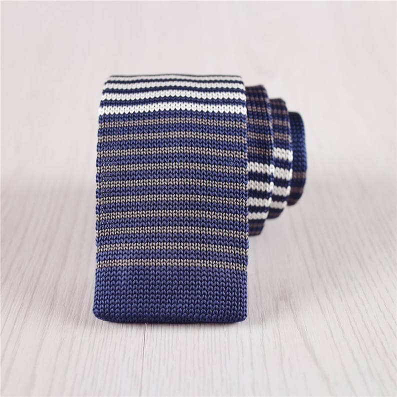 How To Incorporate Knit Ties Into Your Outfits
