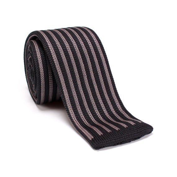 Red and White Stripe Patterned Weave Knit Handmade Straight End 5.5cm Tie