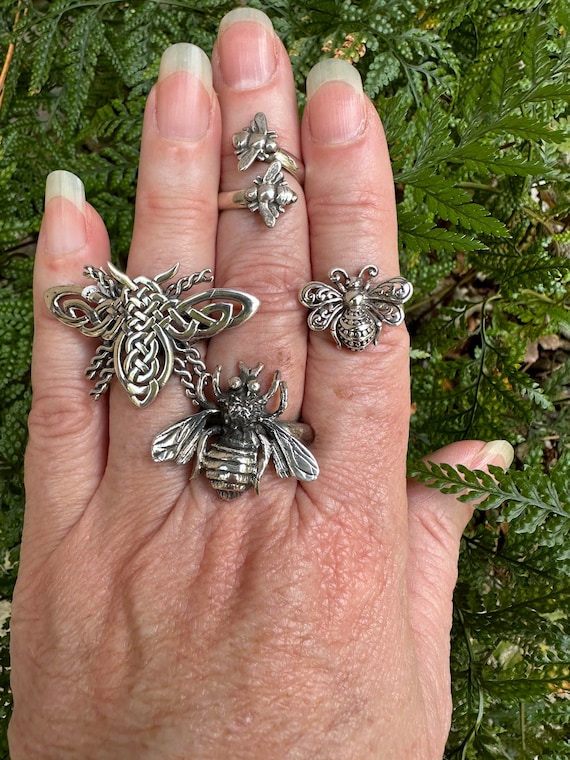 Bee ring