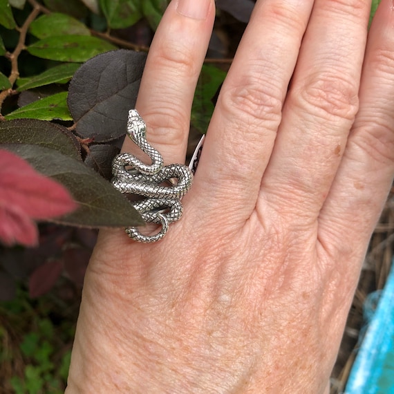 Snake ring - image 2