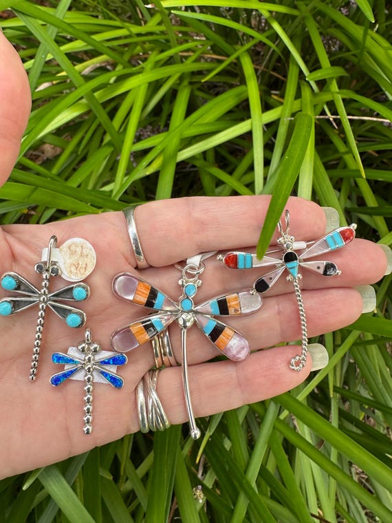 Dragonfly pin/pendant