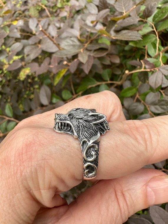 Wolf ring - image 1