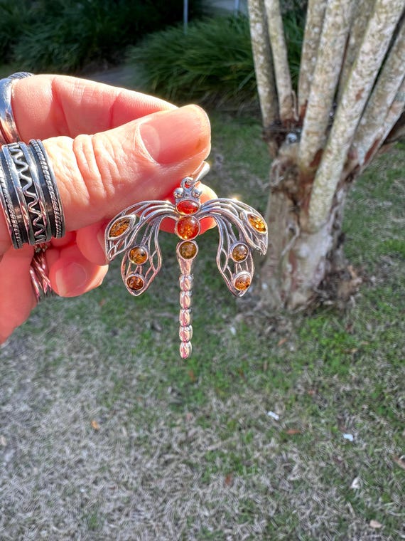 Amber dragonfly pendant