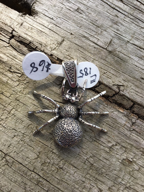 Spider pendant - image 4