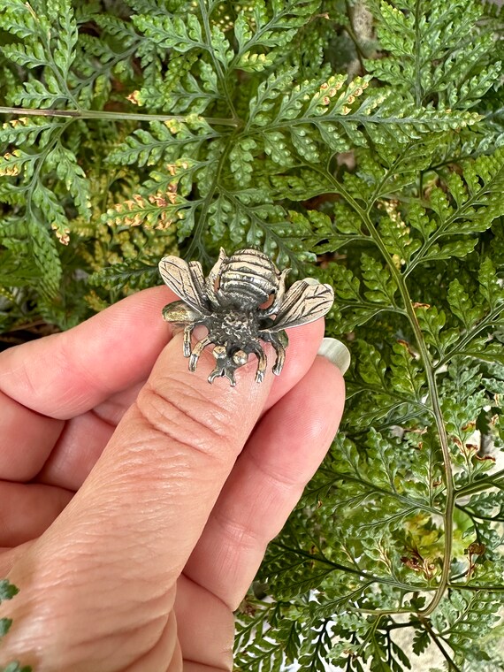 Bee ring - image 3
