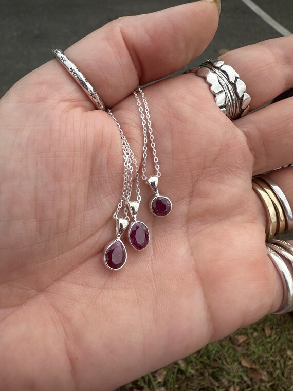 Ruby pendant - image 3