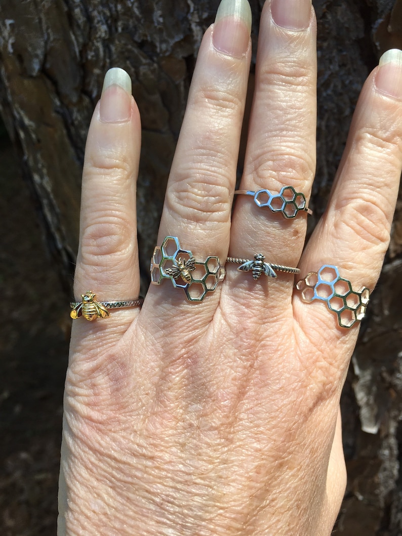 Bee ring6-9