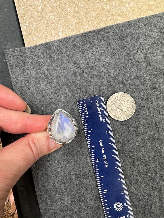 Rainbow moonstone ring View 5