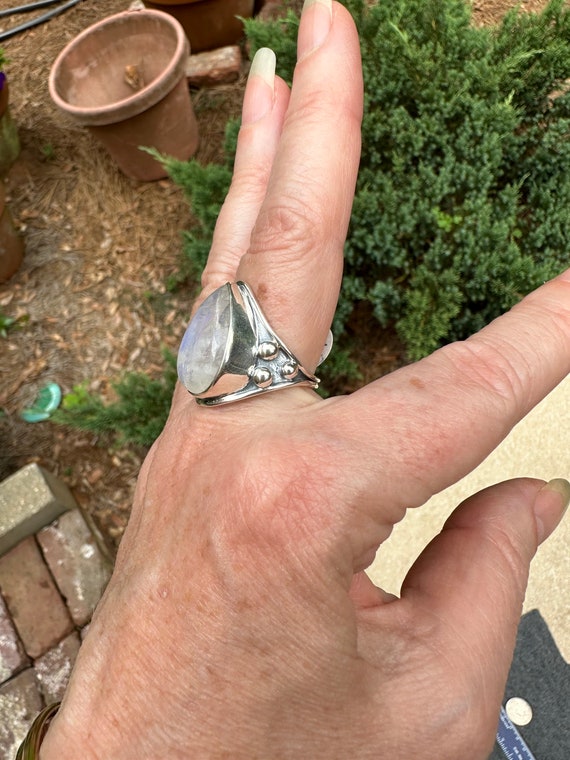 Rainbow moonstone ring View 3