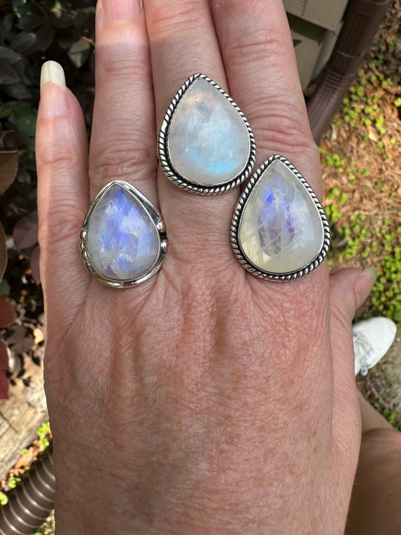 Rainbow moonstone ring View 4