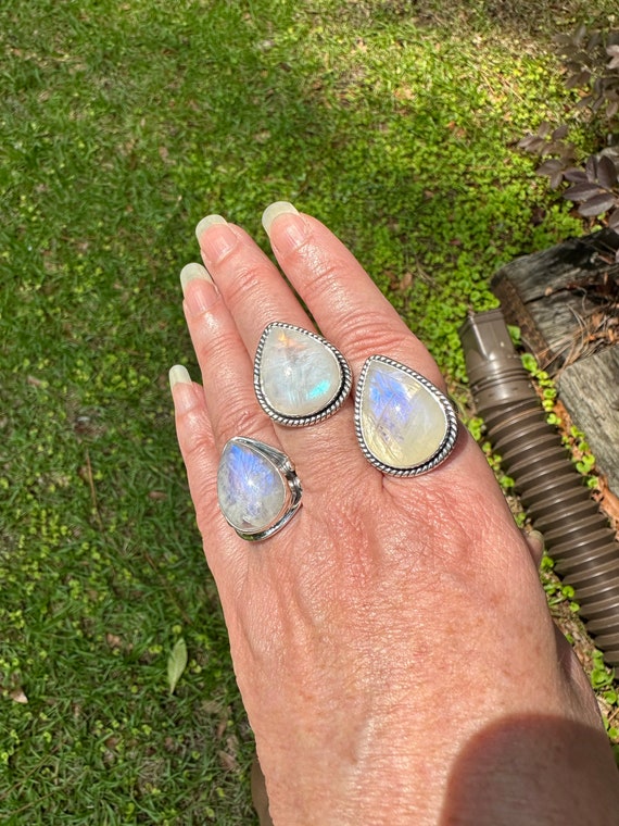 Rainbow moonstone ring